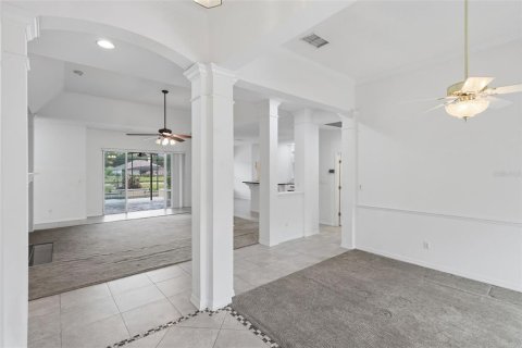 Villa ou maison à vendre à Winter Garden, Floride: 4 chambres, 234.95 m2 № 2102202 - photo 9