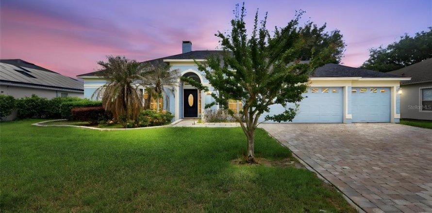 Villa ou maison à Winter Garden, Floride 4 chambres, 234.95 m2 № 2102202