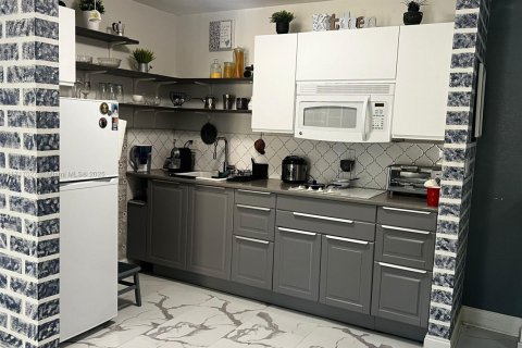 Купить кондоминиум в Майами, Флорида 2 спальни, 83.24м2, № 1708482 - фото 5
