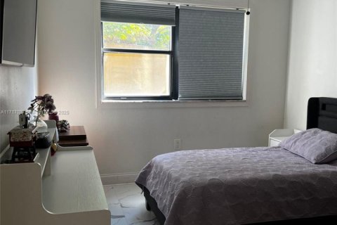 Купить кондоминиум в Майами, Флорида 2 спальни, 83.24м2, № 1708482 - фото 7