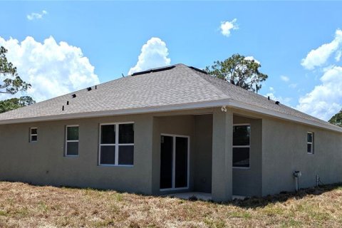 House in Sebring, Florida 3 bedrooms, 130.16 sq.m. № 1651976 - photo 15