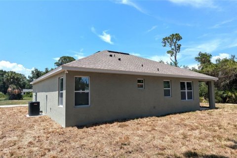 House in Sebring, Florida 3 bedrooms, 130.16 sq.m. № 1651976 - photo 16