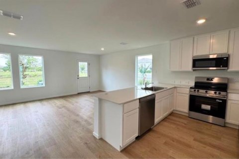 Touwnhouse à louer à Davenport, Floride: 3 chambres, 128.02 m2 № 2419342 - photo 2