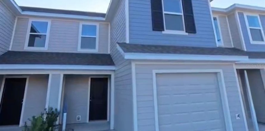 Touwnhouse à Davenport, Floride 3 chambres, 128.02 m2 № 2419342