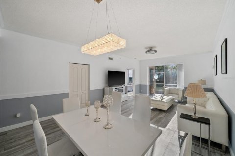 Copropriété à louer à Sarasota, Floride: 2 chambres, 123.84 m2 № 1631603 - photo 5
