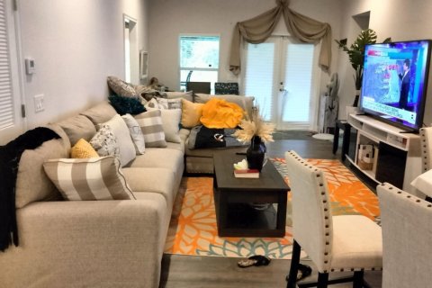 House in Port Charlotte, Florida 4 bedrooms, 163.97 sq.m. № 2187217