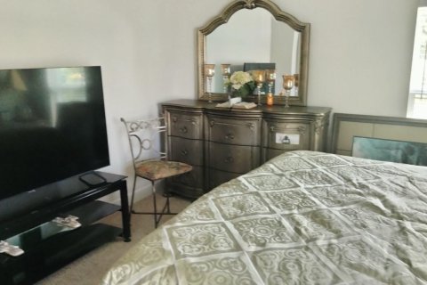 Casa en venta en Port Charlotte, Florida, 4 dormitorios, 163.97 m2 № 2187217 - foto 2
