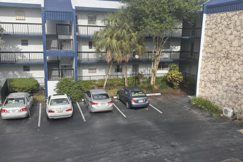 Copropriété à vendre à Margate, Floride: 2 chambres, 89 m2 № 2153650 - photo 4