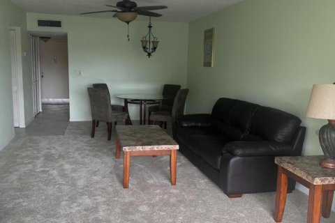 Copropriété à vendre à Margate, Floride: 2 chambres, 89 m2 № 2153650 - photo 15