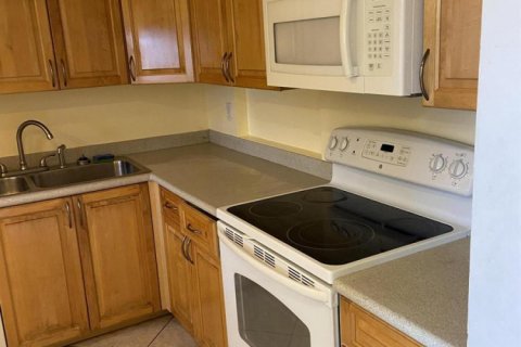 Copropriété à vendre à Margate, Floride: 2 chambres, 89 m2 № 2153650 - photo 5