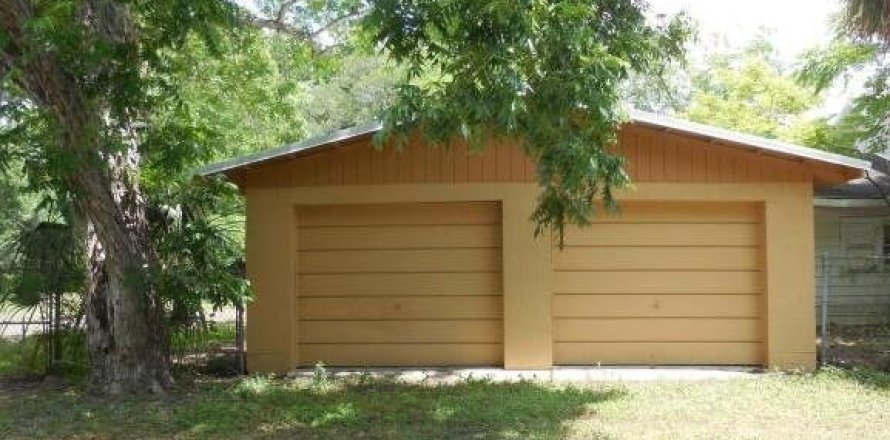 Immobilier commercial à Jacksonville, Floride 66.05 m2 № 767480
