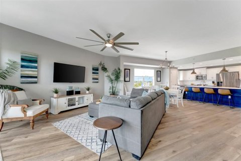 Condominio en venta en Palmetto, Florida, 3 dormitorios, 206.71 m2 № 1740416 - foto 9
