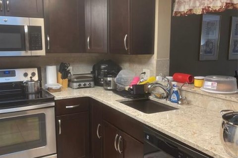 Condominio en alquiler en Bradenton, Florida, 2 dormitorios, 96.8 m2 № 1789675 - foto 13
