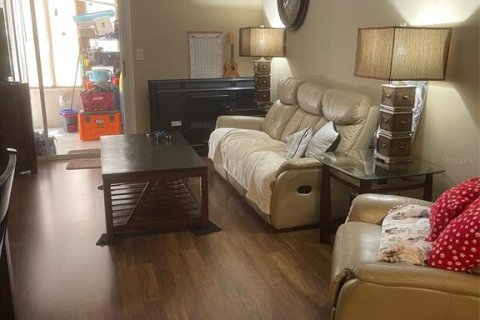 Condominio en alquiler en Bradenton, Florida, 2 dormitorios, 96.8 m2 № 1789675 - foto 4