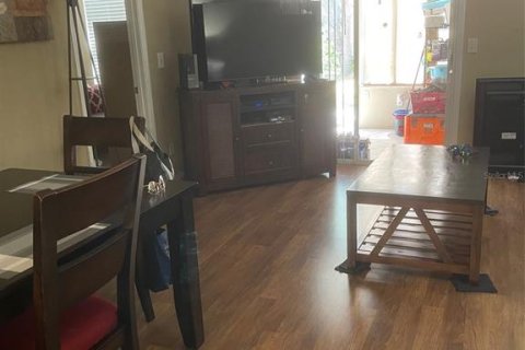 Condominio en alquiler en Bradenton, Florida, 2 dormitorios, 96.8 m2 № 1789675 - foto 5