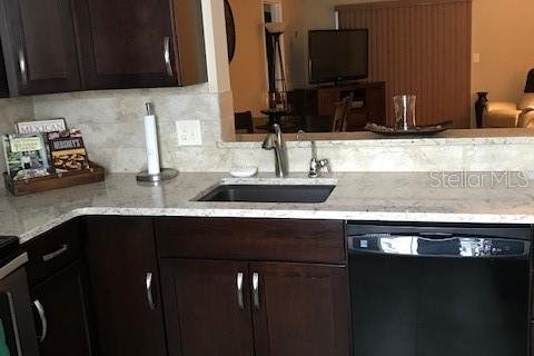 Condominio en alquiler en Bradenton, Florida, 2 dormitorios, 96.8 m2 № 1789675 - foto 10