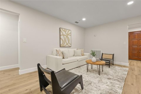 Villa ou maison à vendre à Orlando, Floride: 4 chambres, 156.08 m2 № 2303224 - photo 15