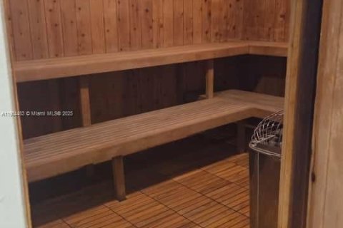 Condominio en alquiler en Sunny Isles Beach, Florida, 2 dormitorios, 141.3 m2 № 1955453 - foto 9