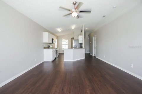 House in Riverview, Florida 3 bedrooms, 119.47 sq.m. № 1914639 - photo 3