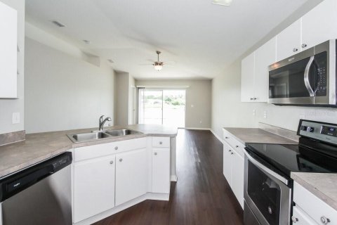 House in Riverview, Florida 3 bedrooms, 119.47 sq.m. № 1914639 - photo 6