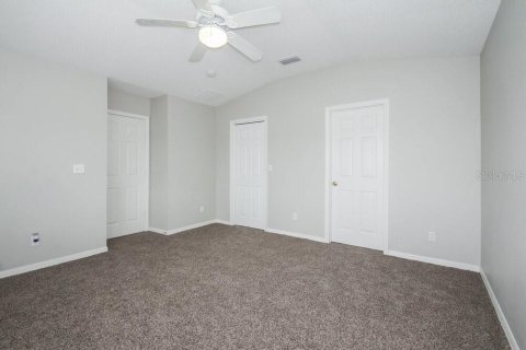 House in Riverview, Florida 3 bedrooms, 119.47 sq.m. № 1914639 - photo 7