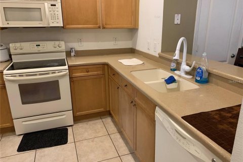 Townhouse in Orlando, Florida 3 bedrooms, 147.81 sq.m. № 1789667 - photo 9