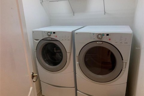 Townhouse in Orlando, Florida 3 bedrooms, 147.81 sq.m. № 1789667 - photo 25