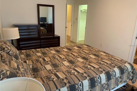 Townhouse in Orlando, Florida 3 bedrooms, 147.81 sq.m. № 1789667 - photo 28