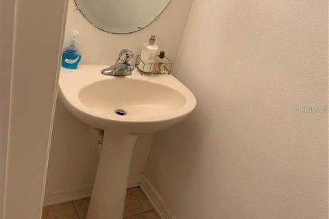 Townhouse in Orlando, Florida 3 bedrooms, 147.81 sq.m. № 1789667 - photo 11