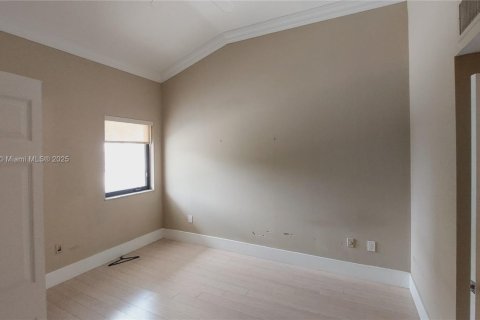 Adosado en alquiler en Sunny Isles Beach, Florida, 3 dormitorios, 210.42 m2 № 1818353 - foto 15