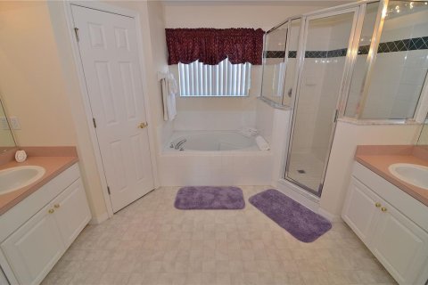 Купить виллу или дом в Киссимми, Флорида 9 комнат, 241.92м2, № 1607928 - фото 9