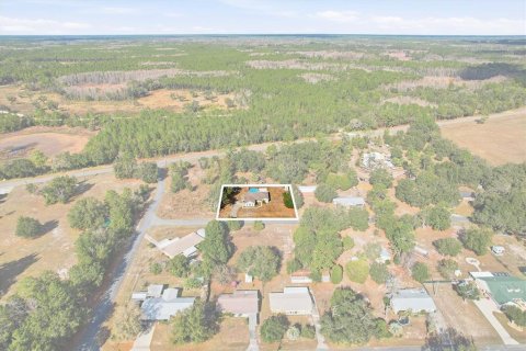 Villa ou maison à vendre à Dunnellon, Floride: 3 chambres, 144.37 m2 № 2135170 - photo 2