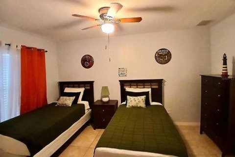 Touwnhouse à vendre à Kissimmee, Floride: 3 chambres, 120.4 m2 № 1733330 - photo 11