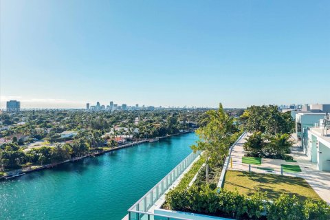 Copropriété à vendre à Bay Harbor Islands, Floride: 3 chambres, 192.12 m2 № 2006176 - photo 24