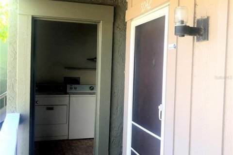 Condominio en alquiler en Orlando, Florida, 2 dormitorios, 105.82 m2 № 2099908 - foto 15