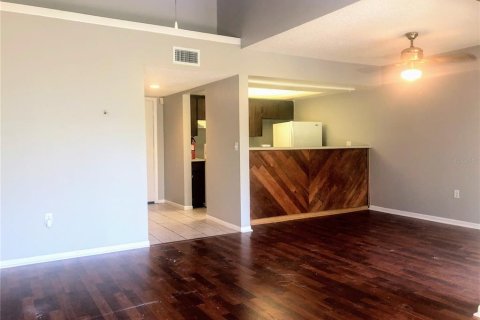 Condominio en alquiler en Orlando, Florida, 2 dormitorios, 105.82 m2 № 2099908 - foto 4
