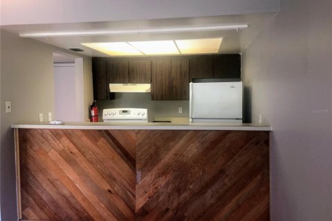 Condominio en alquiler en Orlando, Florida, 2 dormitorios, 105.82 m2 № 2099908 - foto 7
