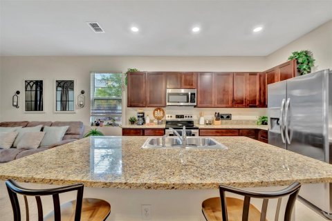 Touwnhouse à vendre à Brandon, Floride: 3 chambres, 165.83 m2 № 1772713 - photo 12