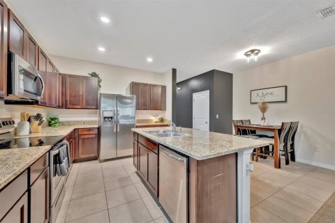 Touwnhouse à vendre à Brandon, Floride: 3 chambres, 165.83 m2 № 1772713 - photo 23