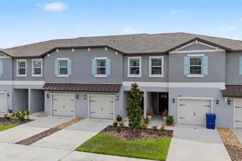 Townhouse in San Antonio, Florida 3 bedrooms, 154.78 sq.m. № 2117597 - photo 26