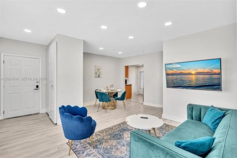 Appartement à louer à Bay Harbor Islands, Floride: 2 chambres, 92.9 m2 № 2184614 - photo 3