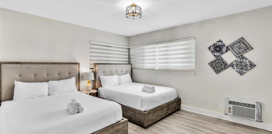 Appartement à Bay Harbor Islands, Floride 2 chambres, 92.9 m2 № 2184614