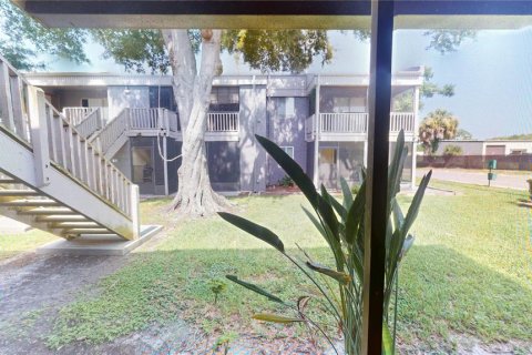 Condo in Tampa, Florida, 4 bedrooms  № 2208858 - photo 14