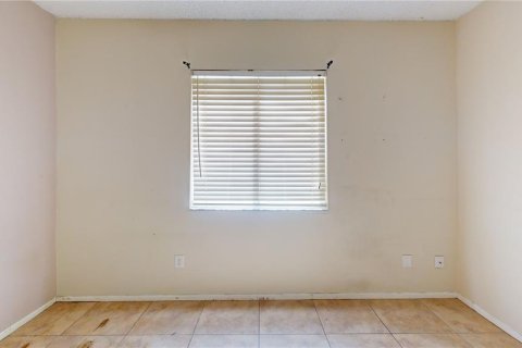 Condo in Tampa, Florida, 4 bedrooms  № 2208858 - photo 10