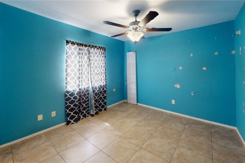 Condo in Tampa, Florida, 4 bedrooms  № 2208858 - photo 8