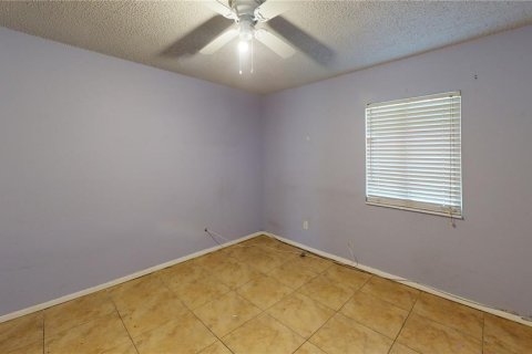 Condo in Tampa, Florida, 4 bedrooms  № 2208858 - photo 12