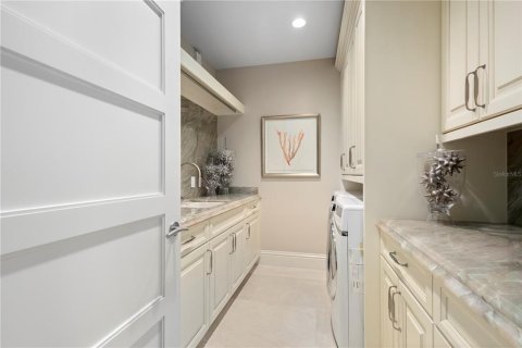 Condo in Longboat Key, Florida, 4 bedrooms  № 1718915 - photo 14