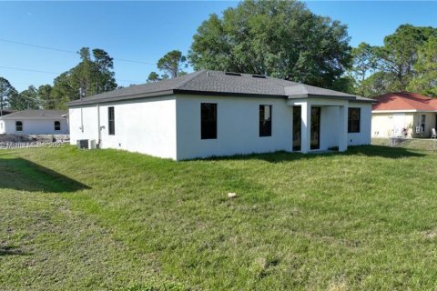 Купить виллу или дом в Лихай-Эйкерс, Флорида 3 спальни, № 1834364 - фото 20