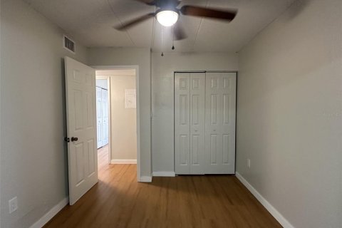 Condo in Orlando, Florida, 2 bedrooms № 2229670 - photo 10