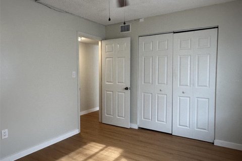Condo in Orlando, Florida, 2 bedrooms № 2229670 - photo 19